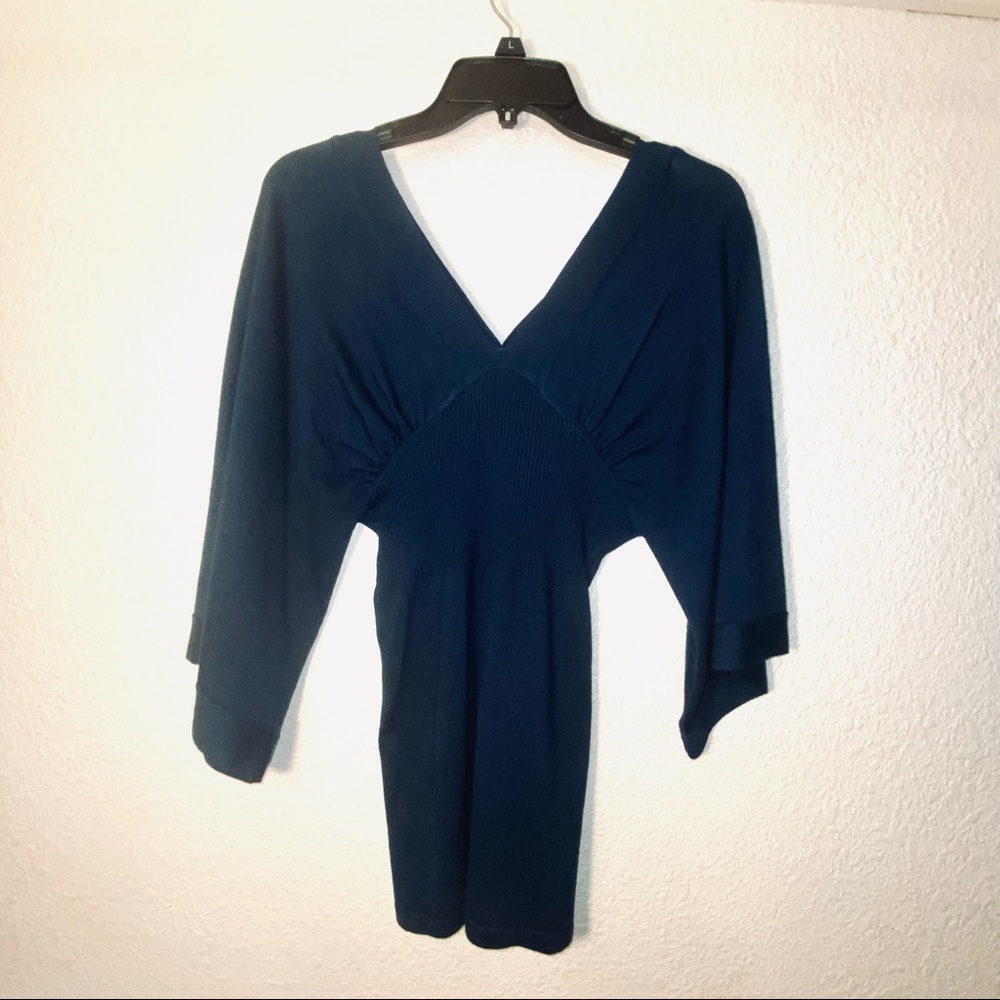 Derek Heart Sweater top size medium